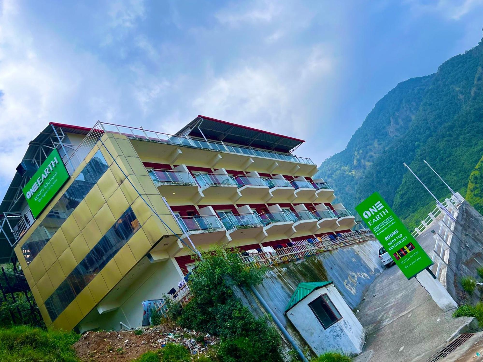 The Kempty Osasis - A Boutique Resort With Scenic Mountain View In Mussoorie Exterior photo