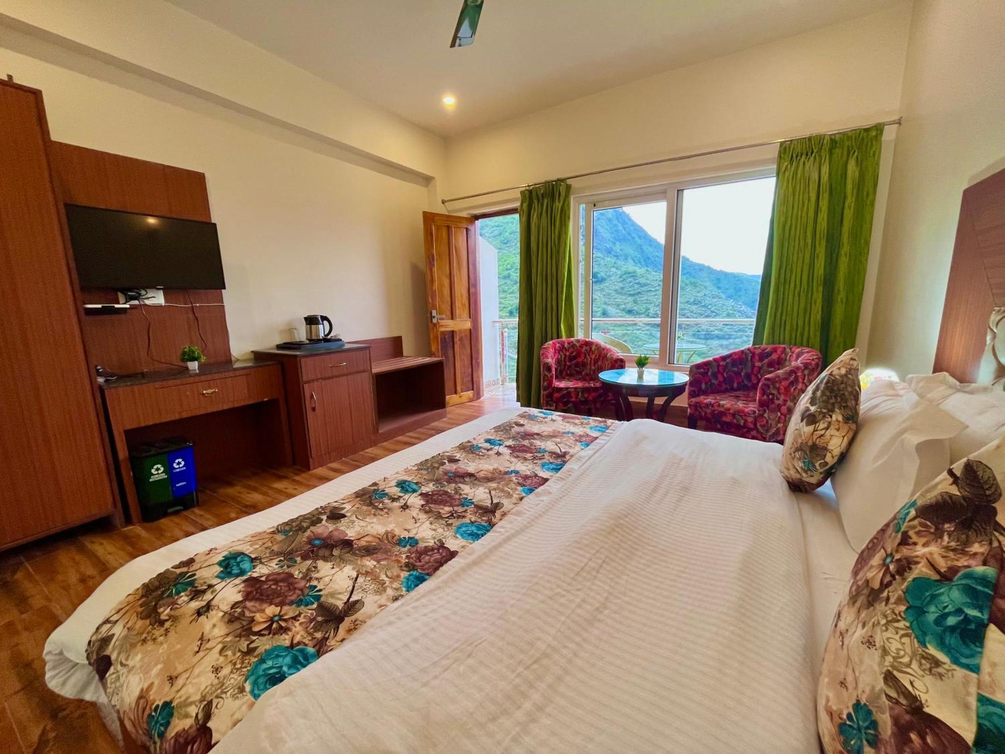 The Kempty Osasis - A Boutique Resort With Scenic Mountain View In Mussoorie Exterior photo